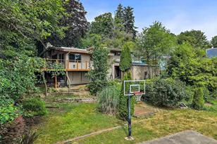 9656 Beacon Ave S, Seattle, WA 98118 - Photo 26