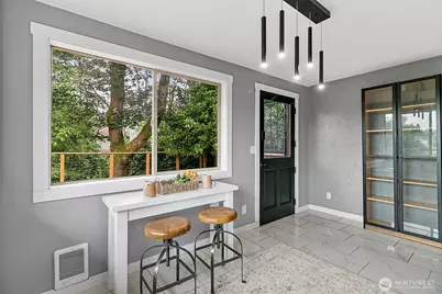 9656 Beacon Avenue S, Seattle, WA 98118 - Photo 10