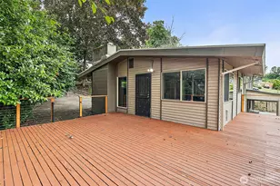 9656 Beacon Ave S, Seattle, WA 98118 - Photo 24