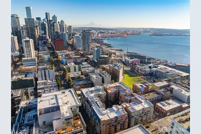 2415 2nd Avenue #432, Seattle, WA 98121 - Photo 2