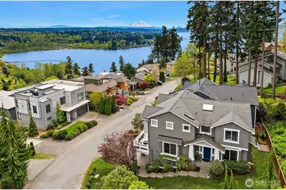 11919 89th Place NE, Kirkland, WA 98034 - Photo 1