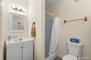 8625 Leeward Ave NW, Seabeck, WA 98380 - Photo 32