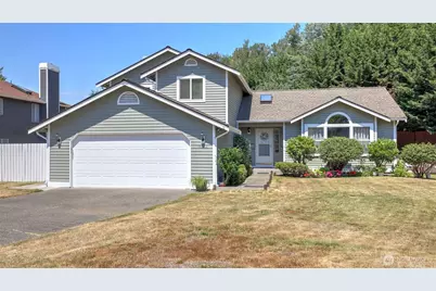15532 156th Court SE, Renton, WA 98058 - Photo 2
