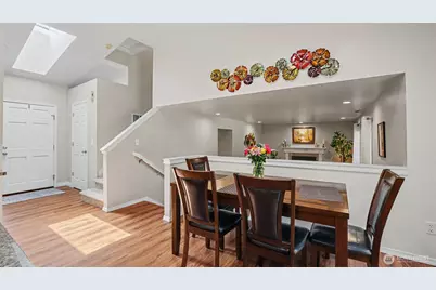15532 156th Court SE, Renton, WA 98058 - Photo 18