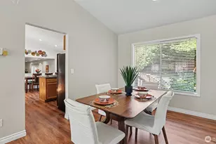 15532 156th Ct SE, Renton, WA 98058 - Photo 12
