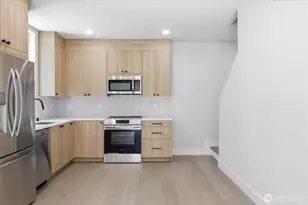 1401 29th Ave, Seattle, WA 98122 - Photo 14