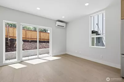 1401 29th Avenue, Seattle, WA 98122 - Photo 10