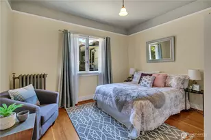 2204 3rd Ave W, Seattle, WA 98119 - Photo 10
