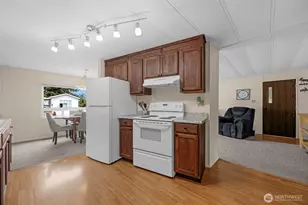 16600 25th Ave NE, Marysville, WA 98271 - Photo 10