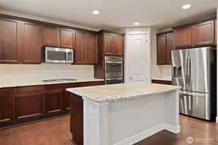 11320 Taylor Pl, Gig Harbor, WA 98332 - Photo 18