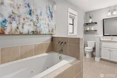 8227 NE 166th Street, Kenmore, WA 98028 - Photo 12