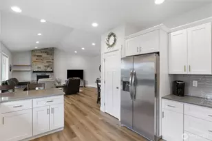10135 Albany Park Ln SW, Rochester, WA 98579 - Photo 8