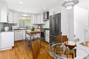 1426 18th Ave, Seattle, WA 98122 - Photo 8