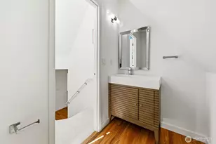 1426 18th Ave, Seattle, WA 98122 - Photo 18