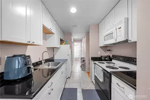 809 N 6th St, Renton, WA 98057 - Photo 34