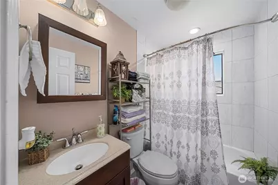 809 N 6th Street, Renton, WA 98057 - Photo 38
