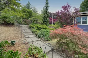11546 84th Ave NE, Kirkland, WA 98034 - Photo 2