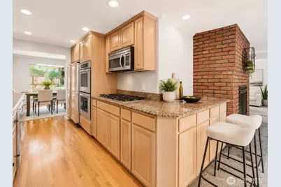 16405 SE 145th St, Renton, WA 98059 - Photo 6