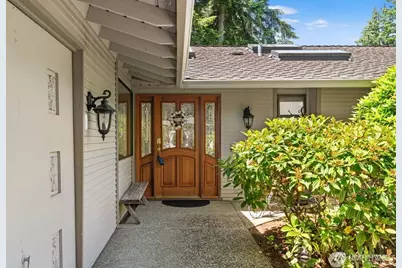 16405 SE 145th St, Renton, WA 98059 - Photo 2