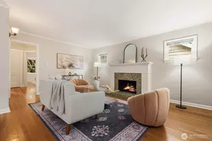 414 N 46th St, Seattle, WA 98103 - Photo 2