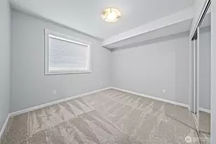 21008 7th Ave S, Des Moines, WA 98198 - Photo 32