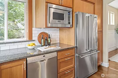 21008 7th Avenue S, Des Moines, WA 98198 - Photo 14