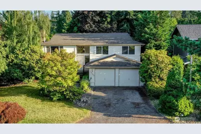 12705 SE 74th Street, Newcastle, WA 98056 - Photo 2
