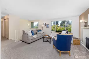 12705 SE 74th St, Newcastle, WA 98056 - Photo 8