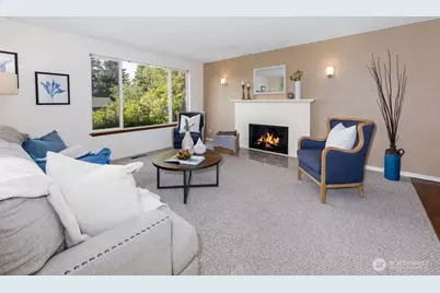 12705 SE 74th Street, Newcastle, WA 98056 - Photo 6