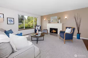12705 SE 74th St, Newcastle, WA 98056 - Photo 6