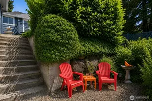 707 W Bertona St, Seattle, WA 98119 - Photo 36