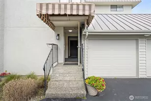 217 Alder St, Edmonds, WA 98020 - Photo 4