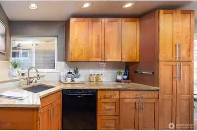 4006 32nd Avenue W, Seattle, WA 98199 - Photo 10