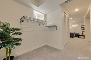 4006 32nd Ave W, Seattle, WA 98199 - Photo 16