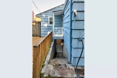 4006 32nd Avenue W, Seattle, WA 98199 - Photo 22