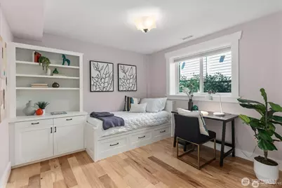 2629 E Valley Street, Seattle, WA 98112 - Photo 22