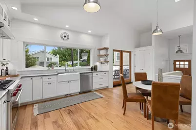2629 E Valley Street, Seattle, WA 98112 - Photo 6