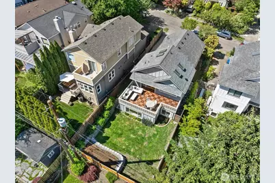 2629 E Valley Street, Seattle, WA 98112 - Photo 36
