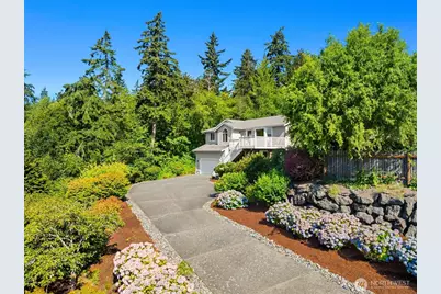 17725 Baywatch Court NE, Poulsbo, WA 98370 - Photo 4