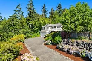 17725 Baywatch Ct NE, Poulsbo, WA 98370 - Photo 4