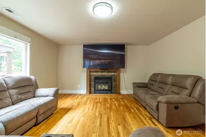 11515 138th Street Ct E, Puyallup, WA 98374 - Photo 4