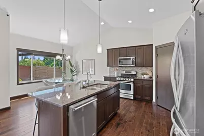 7523 Broadway, Everett, WA 98203 - Photo 12