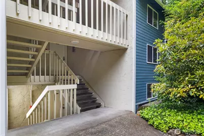 9494 Redmond Woodinville Road NE #B102, Redmond, WA 98052 - Photo 2