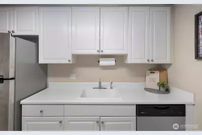 9494 Redmond Woodinville Road NE #B102, Redmond, WA 98052 - Photo 16