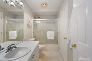 9494 Redmond Woodinville Road NE, Redmond, WA 98052 - Photo 26