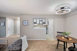 9494 Redmond Woodinville Road NE, Redmond, WA 98052 - Photo 10