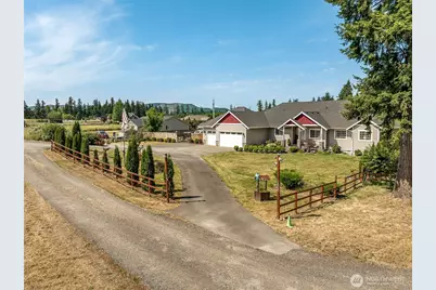 13903 Solberg Road SE, Yelm, WA 98597 - Photo 2
