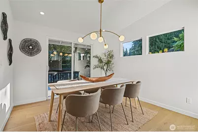 6560 W Mercer Way, Mercer Island, WA 98040 - Photo 8