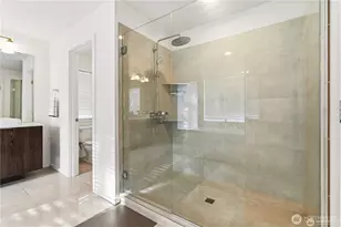 6563 SE 8th Pl, Renton, WA 98059 - Photo 26