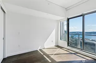 2510 6th Ave, Seattle, WA 98121 - Photo 12